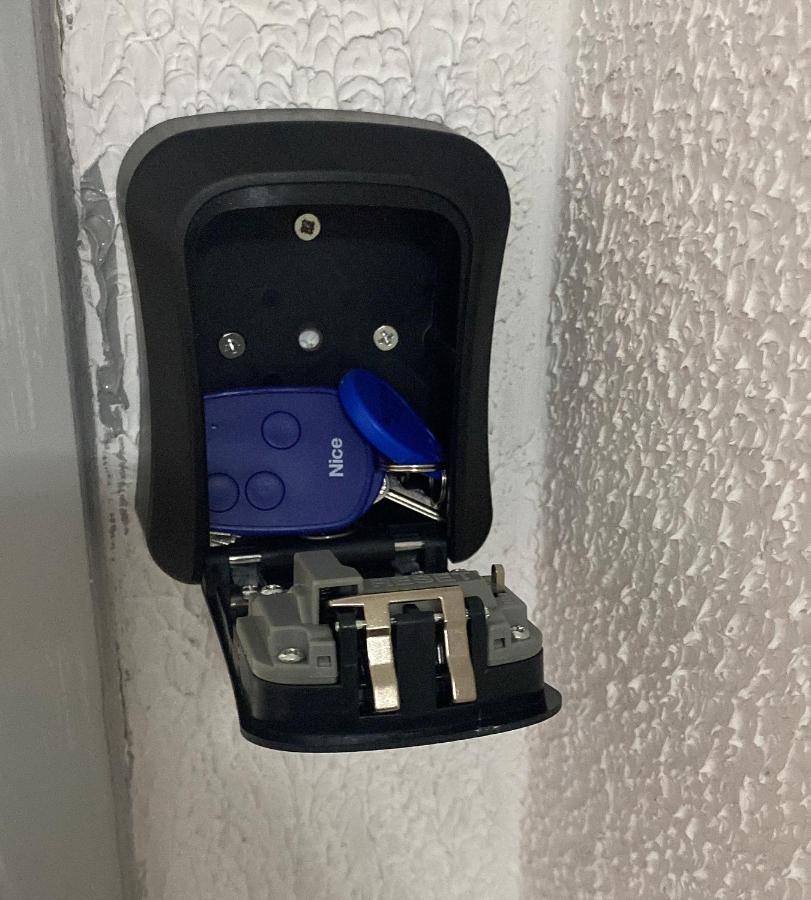 2 Dorm. Prox Cambui Wi-fi Gar Note Pet Apartment